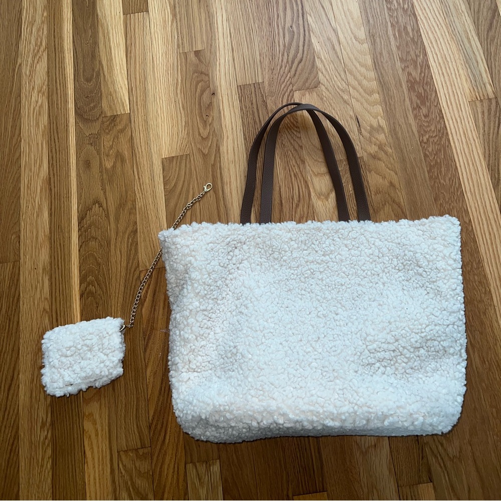 Handbag